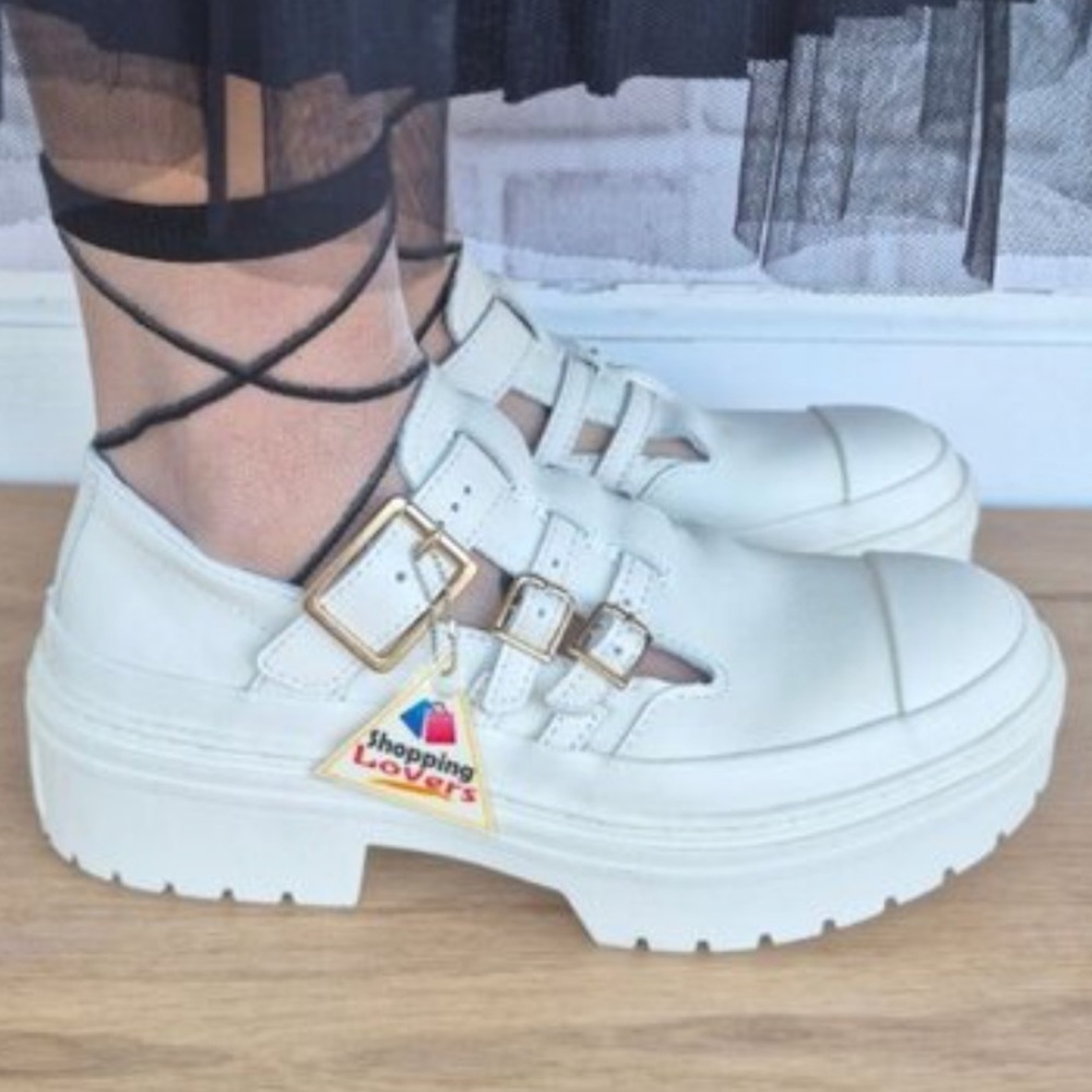 Converse • Cream Triple-Buckle Platform Loafer - Picture 12 of 16